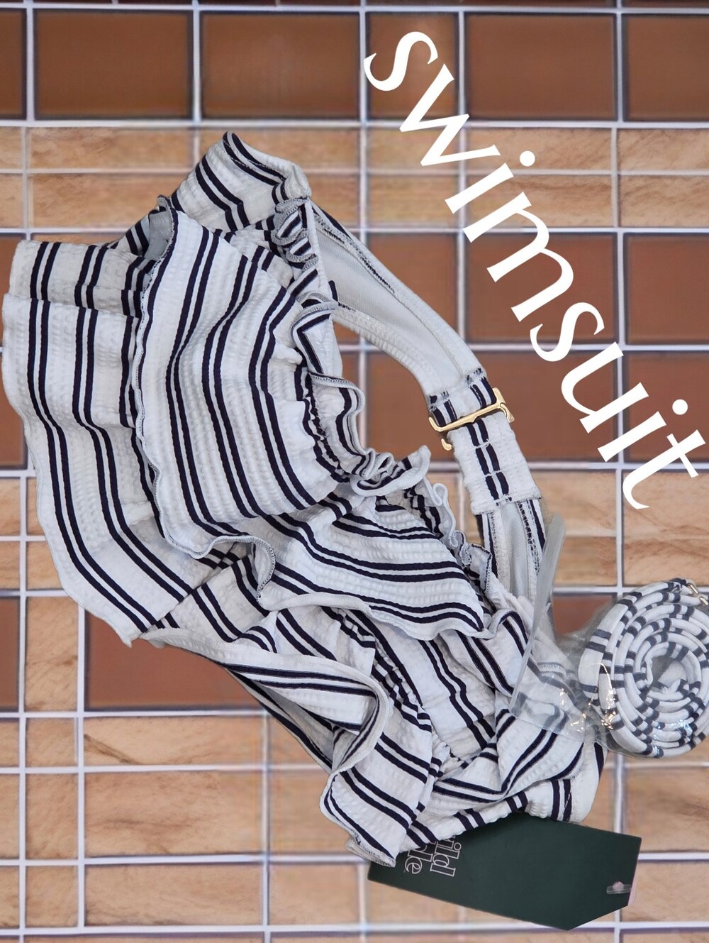 Striped Ruffle One-Piece Swimsuit top Women XS 0-2